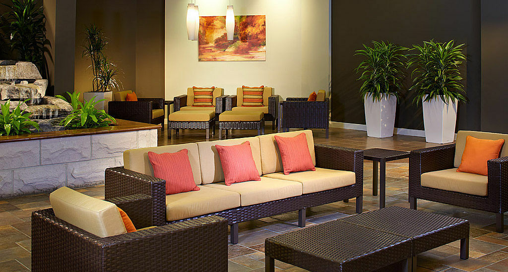 Courtyard Milwaukee Downtown Exterior foto